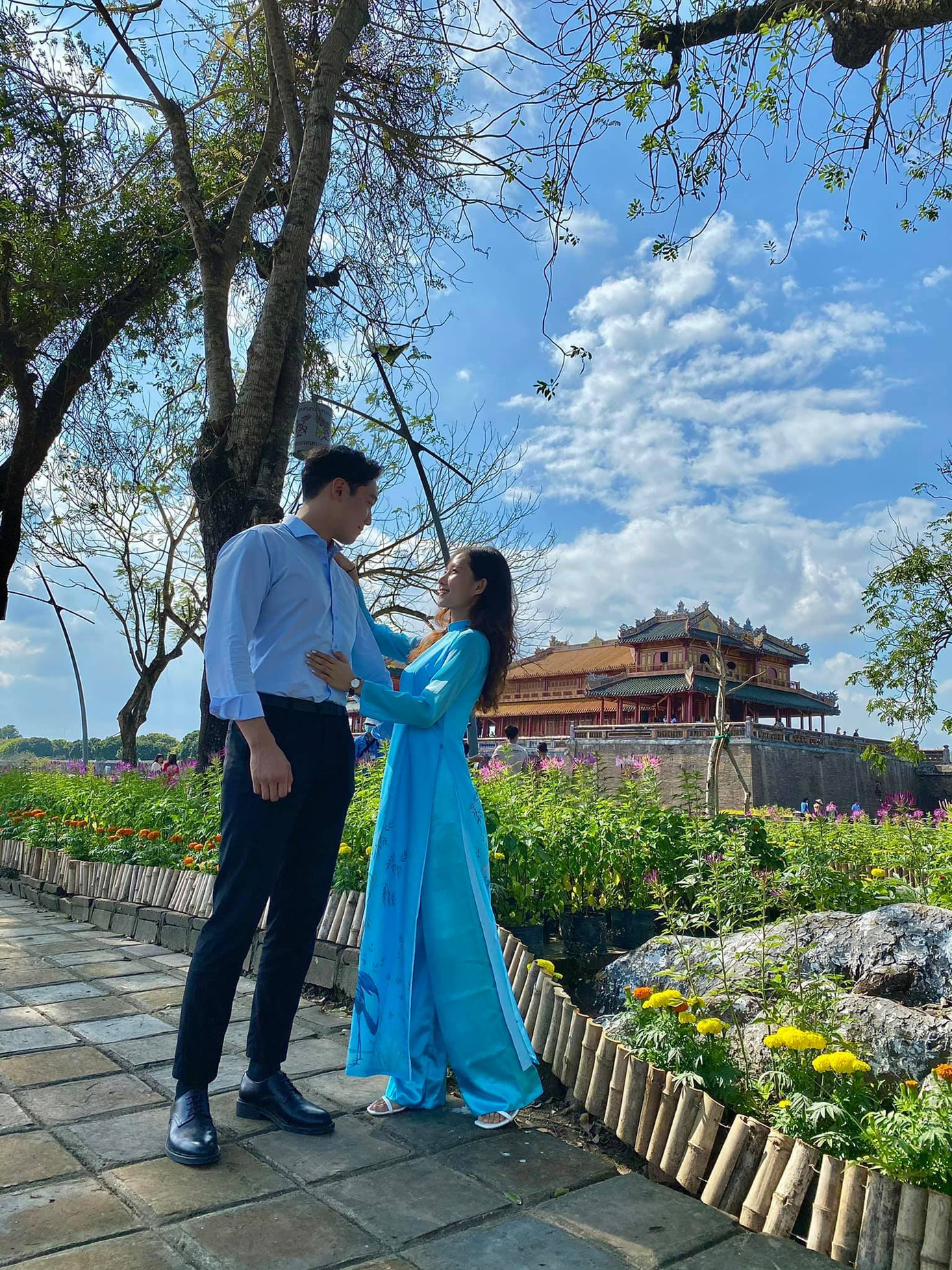 Cô gái Việt dẫn bạn trai Hàn ngắm cảnh đẹp nao lòng ở Huế ảnh 5