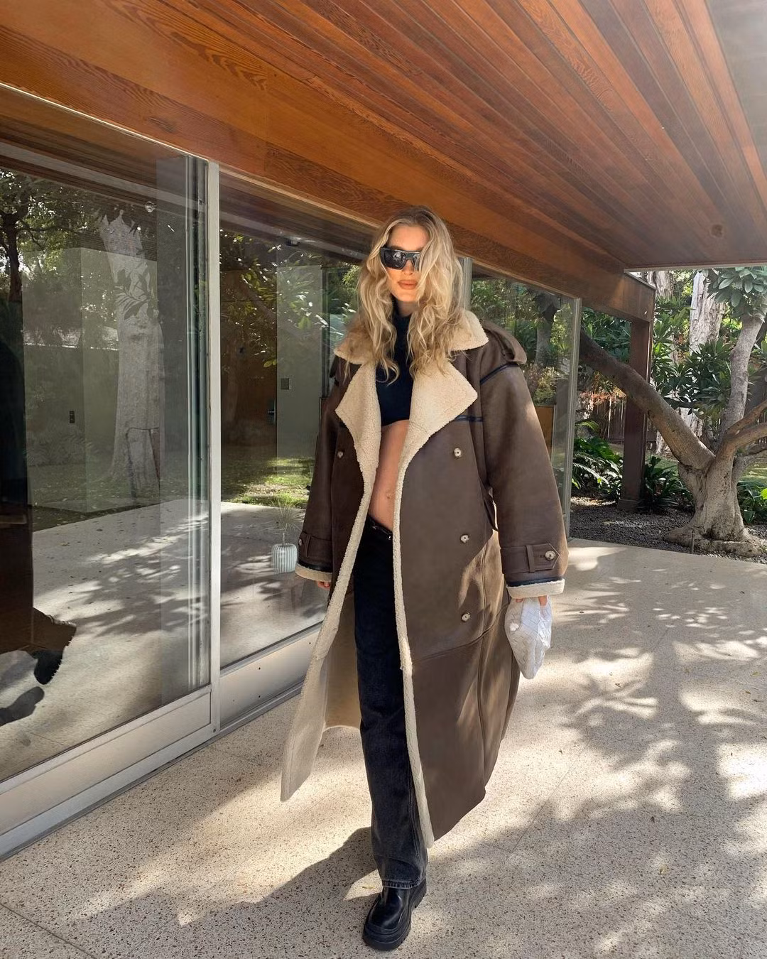 Thiên thần nội y Elsa Hosk mặc nội y táo bạo cận ngày sinh con ảnh 5