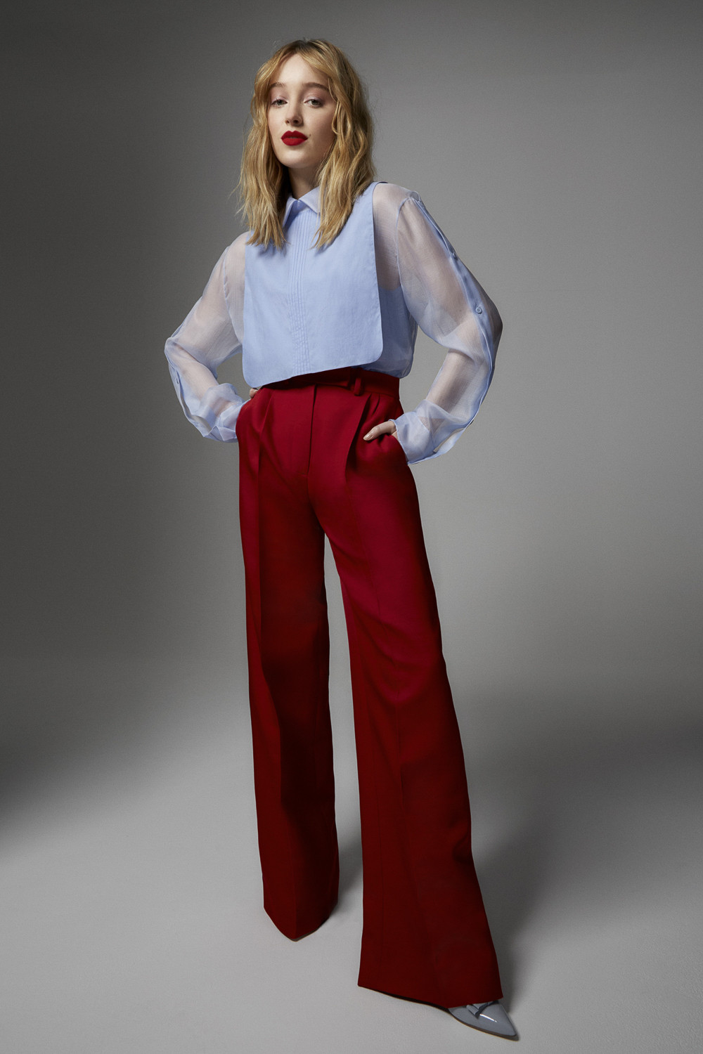 Người đẹp 9x phim 18+ Bridgerton gợi cảm với nội y ảnh 15