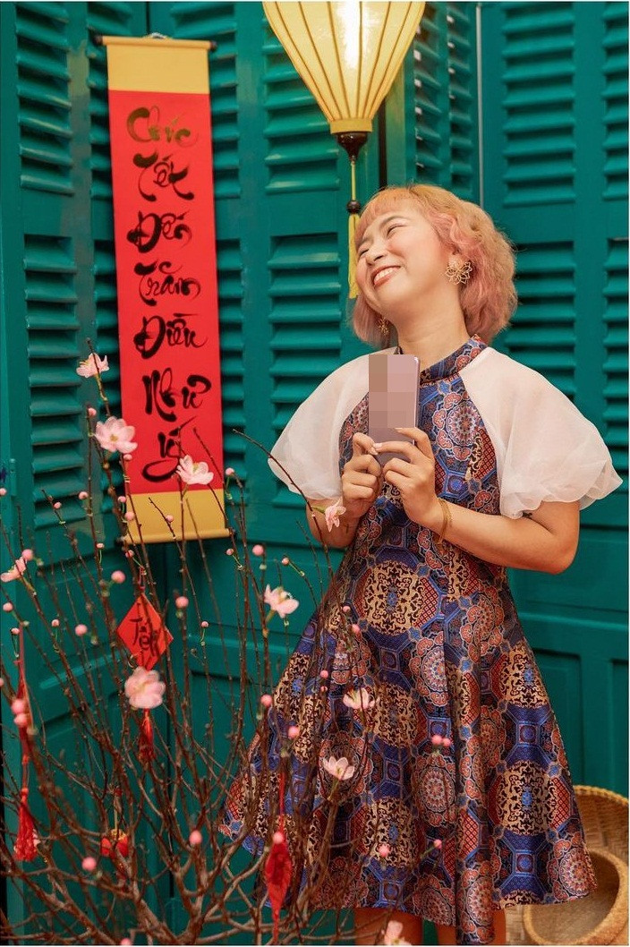 Châu Bùi, bạn gái thủ môn Bùi Tiến Dũng và dàn 'hot girl' xinh tươi đón Tết ảnh 2