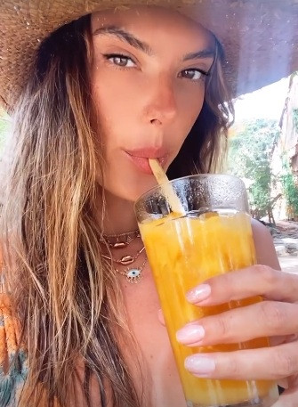 Ngất ngây sắc vóc cựu thiên thần nội y xứ Samba ảnh 9