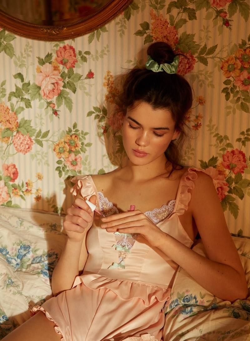 'Chân dài' sinh năm 2000 làm mẫu nội y Victoria’s Secret ảnh 8