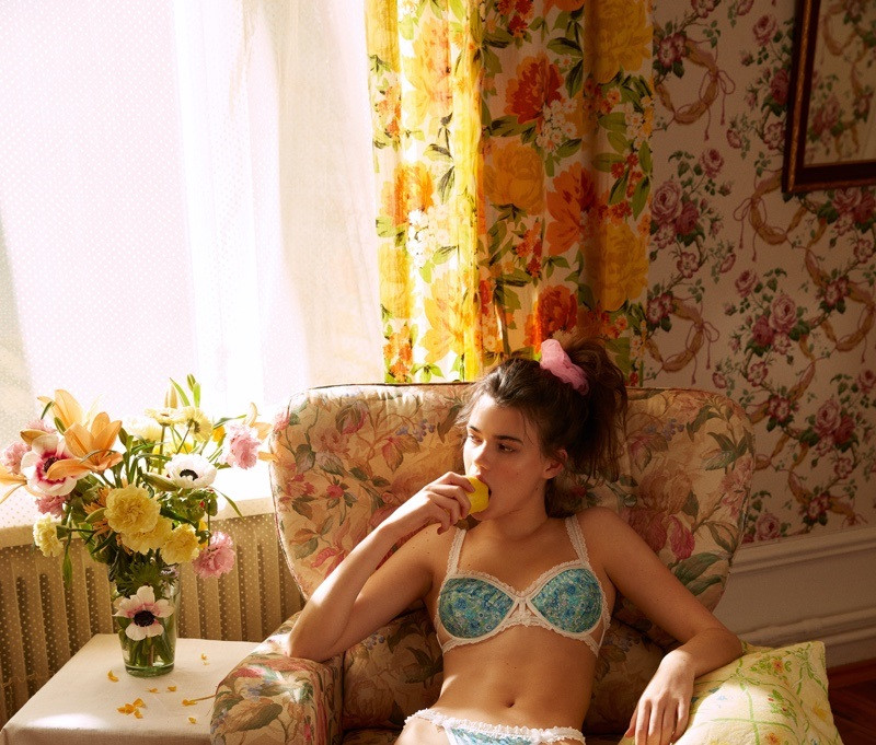 'Chân dài' sinh năm 2000 làm mẫu nội y Victoria’s Secret ảnh 6