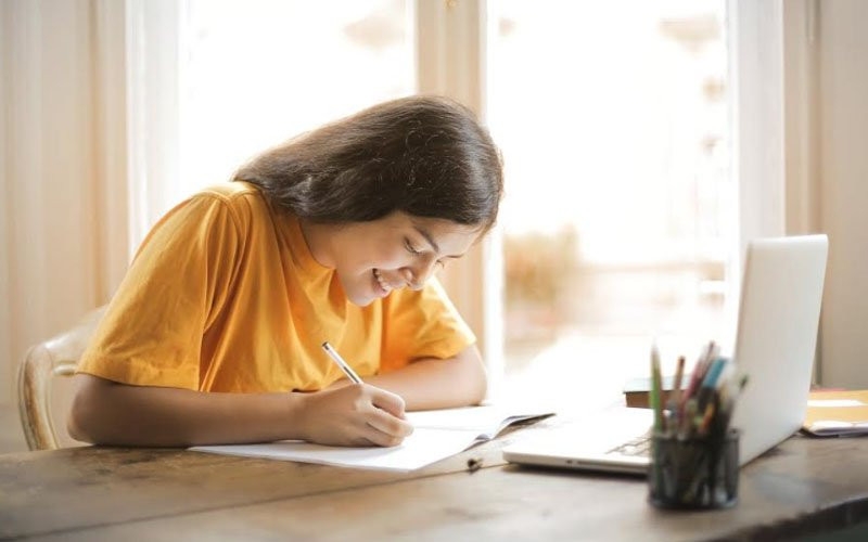 Không phải mukbang, trào lưu này mới thực sự nở rộ trên YouTube ảnh 2