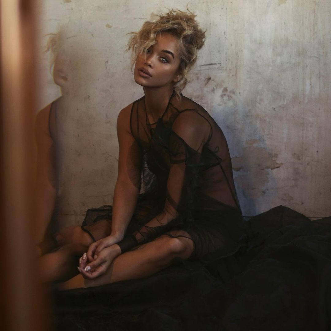 Ngắm vóc dáng nuột nà của mỹ nhân lai Jasmine Sanders ảnh 12
