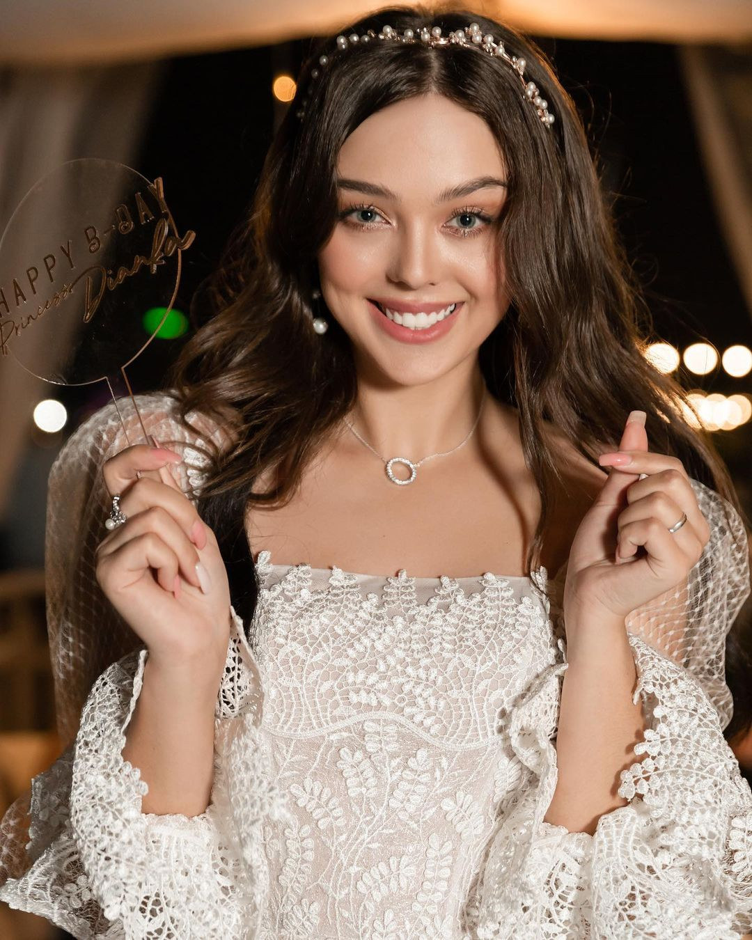 Thủ môn Bùi Tiến Dũng đưa bạn gái Ukraina về quê đón Tết ảnh 8