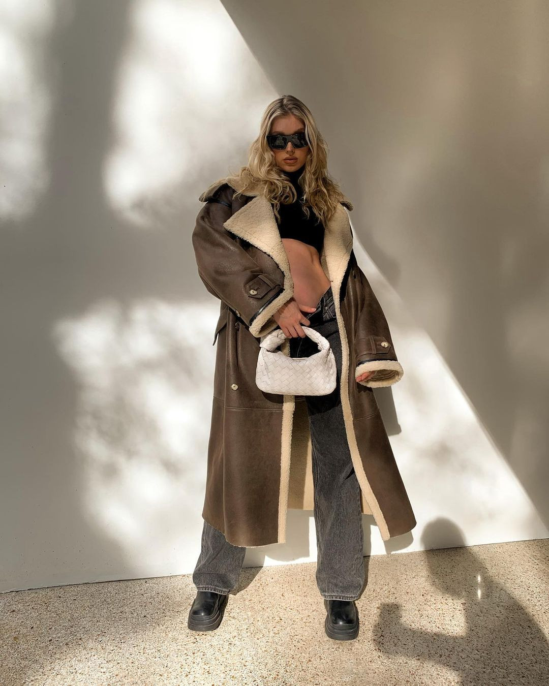 Thiên thần nội y Elsa Hosk mặc nội y táo bạo cận ngày sinh con ảnh 4