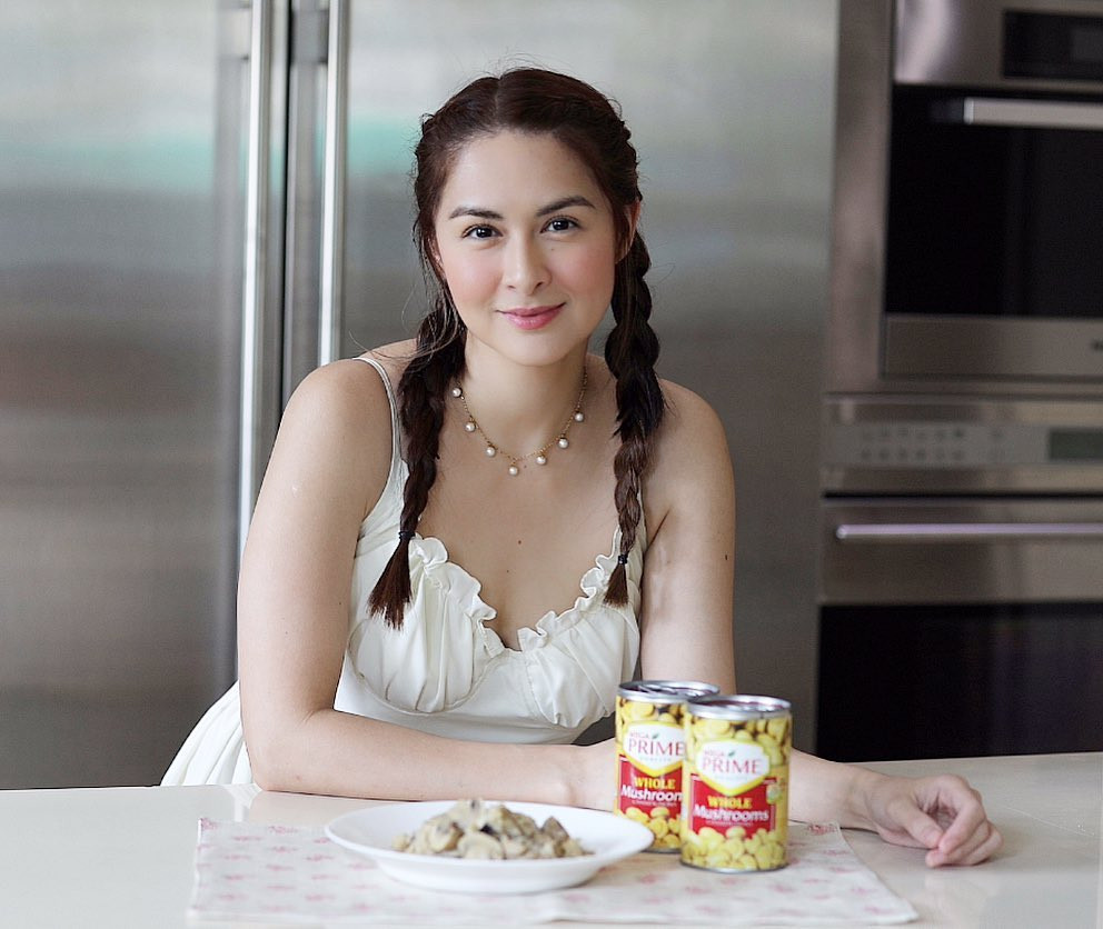 'Mỹ nhân đẹp nhất Philippines' hiếm hoi mặc bikini gợi cảm ảnh 5