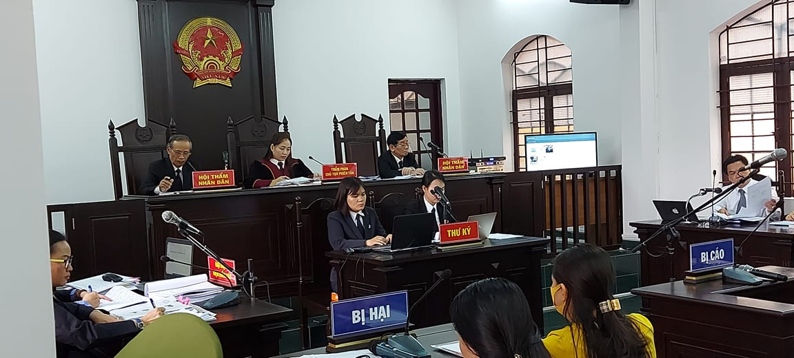 Tài xế xe Mercedes tông nữ tiếp viên hàng không bị đề nghị bồi thường 1,8 tỉ đồng ảnh 1