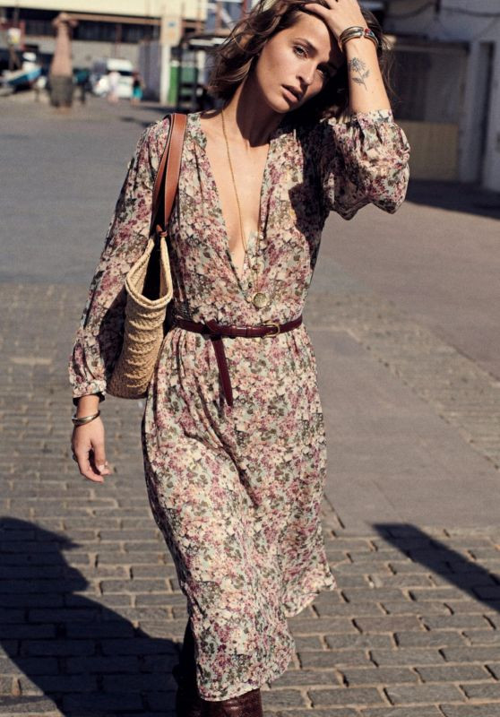 Chân dài người Đan Mạch sexy táo bạo trên tạp chí ảnh 6