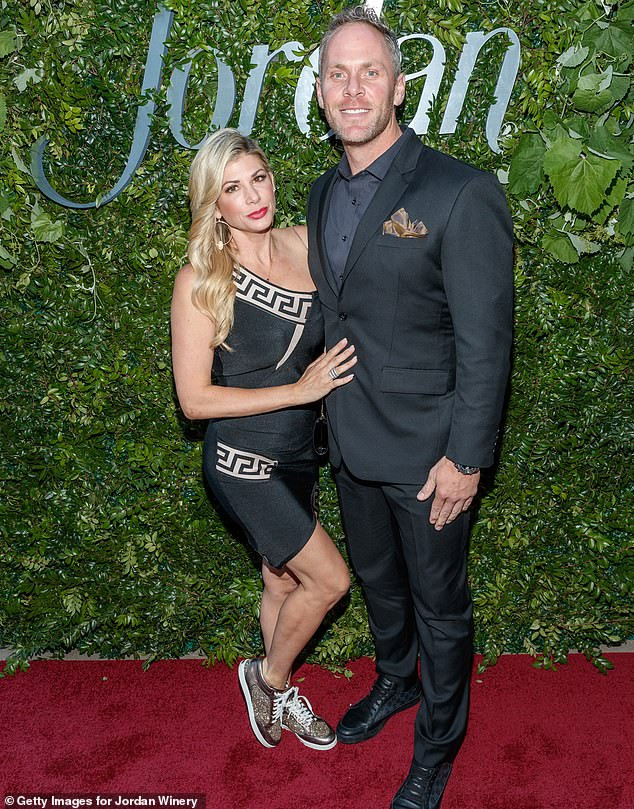 Sao truyền hình Mỹ thả dáng 'bốc lửa' ở tuổi U50 ảnh 5