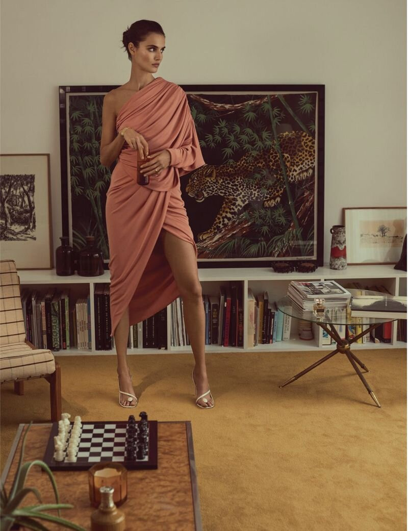 Mê mẩn ngắm vóc dáng đẹp như tạc tượng của nàng mẫu Blanca Padilla ảnh 7