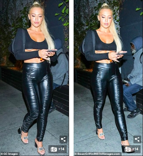 Mỹ nhân 9x mặc áo crop top siêu ngắn lộ chân ngực, quyến rũ 'khó cưỡng' ảnh 7