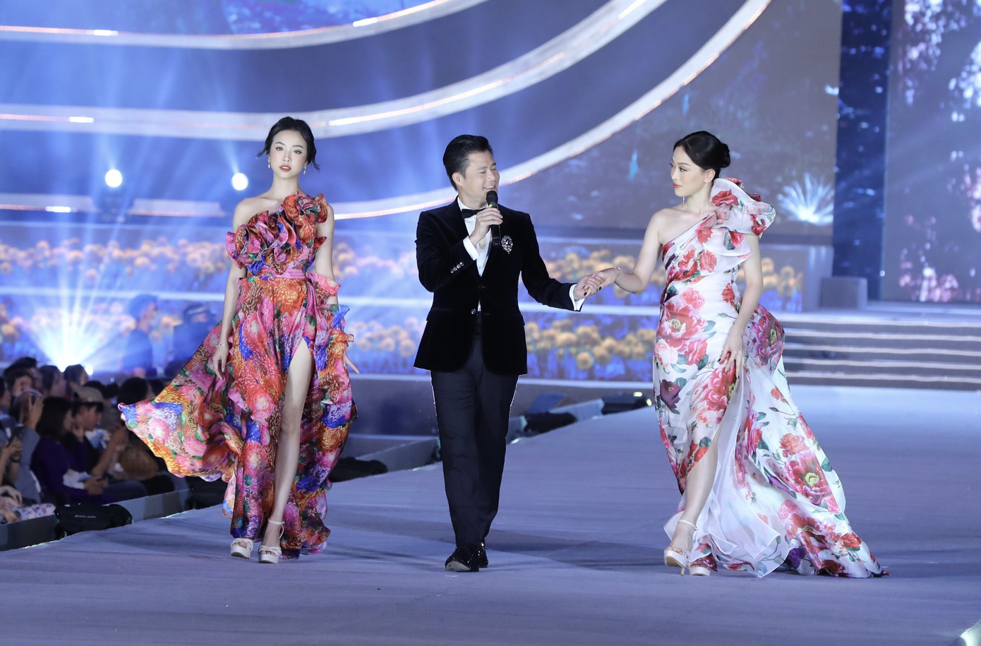 'Người đẹp Thời trang' đưa thí sinh tới gần khán giả ảnh 4