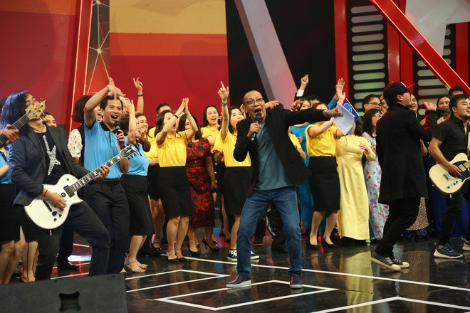 Nhà báo Lại Văn Sâm bồi hồi trước giờ SV 2020 lên sóng ảnh 1