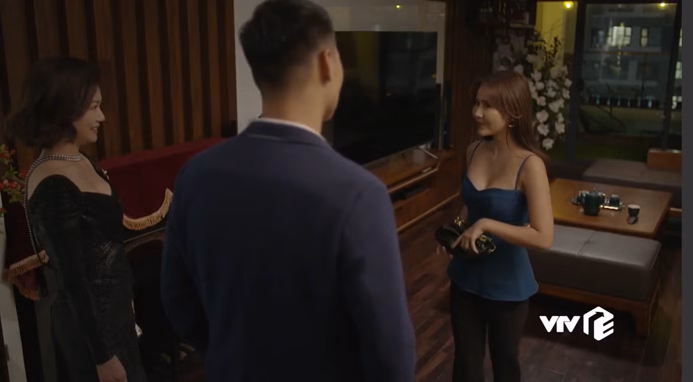 Huyền Lizzie tiếc đứt ruột không được yêu Mạnh Trường của ‘Hồ sơ cá sấu’ ảnh 1