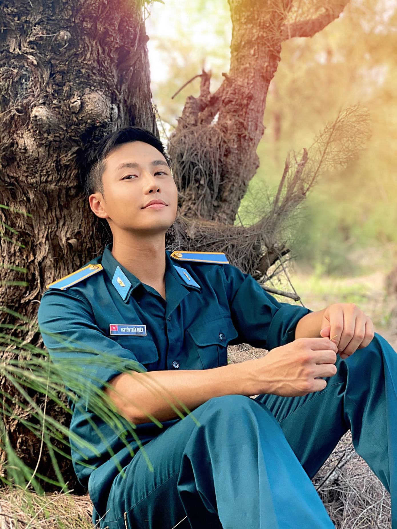 Lộ ảnh hậu trường phim Tết của Bình An, Thanh Sơn ảnh 5