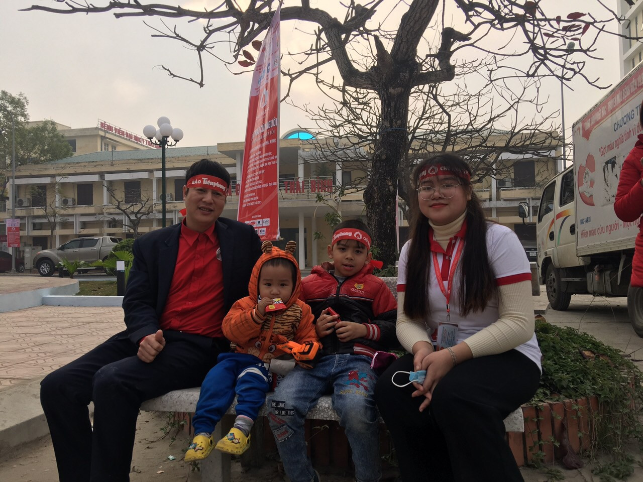 Nông dân gác việc nhà đi hiến máu ảnh 7 Nông dân gác việc nhà đi hiến máu ảnh 7