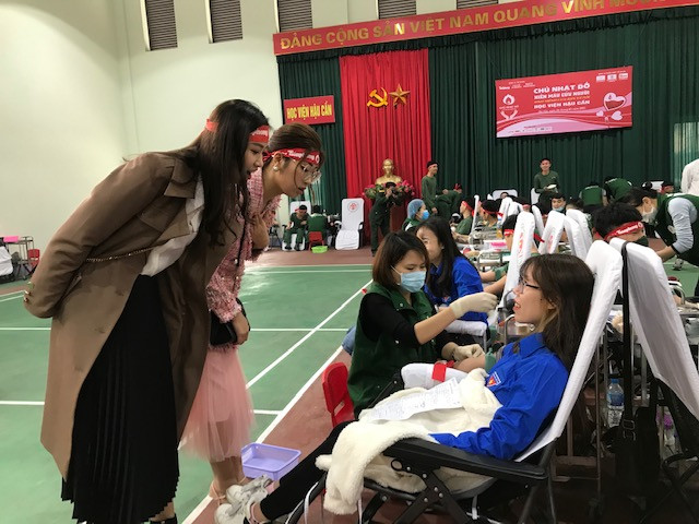 Sôi nổi Chủ nhật Đỏ tại Học viện Hậu cần ảnh 1