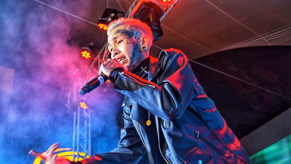 “Rap Việt“: Dế Choắt - Rapper xăm trổ và hành trình thay đổi bản thân đầy thuyết phục ảnh 2