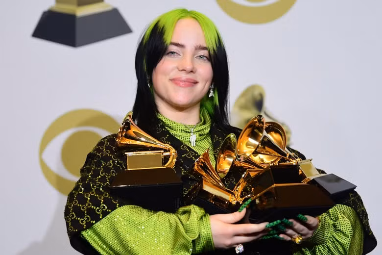 Billie Eilish tức giận trước cáo buộc “thắng giải Grammy vì là người da trắng“ ảnh 4
