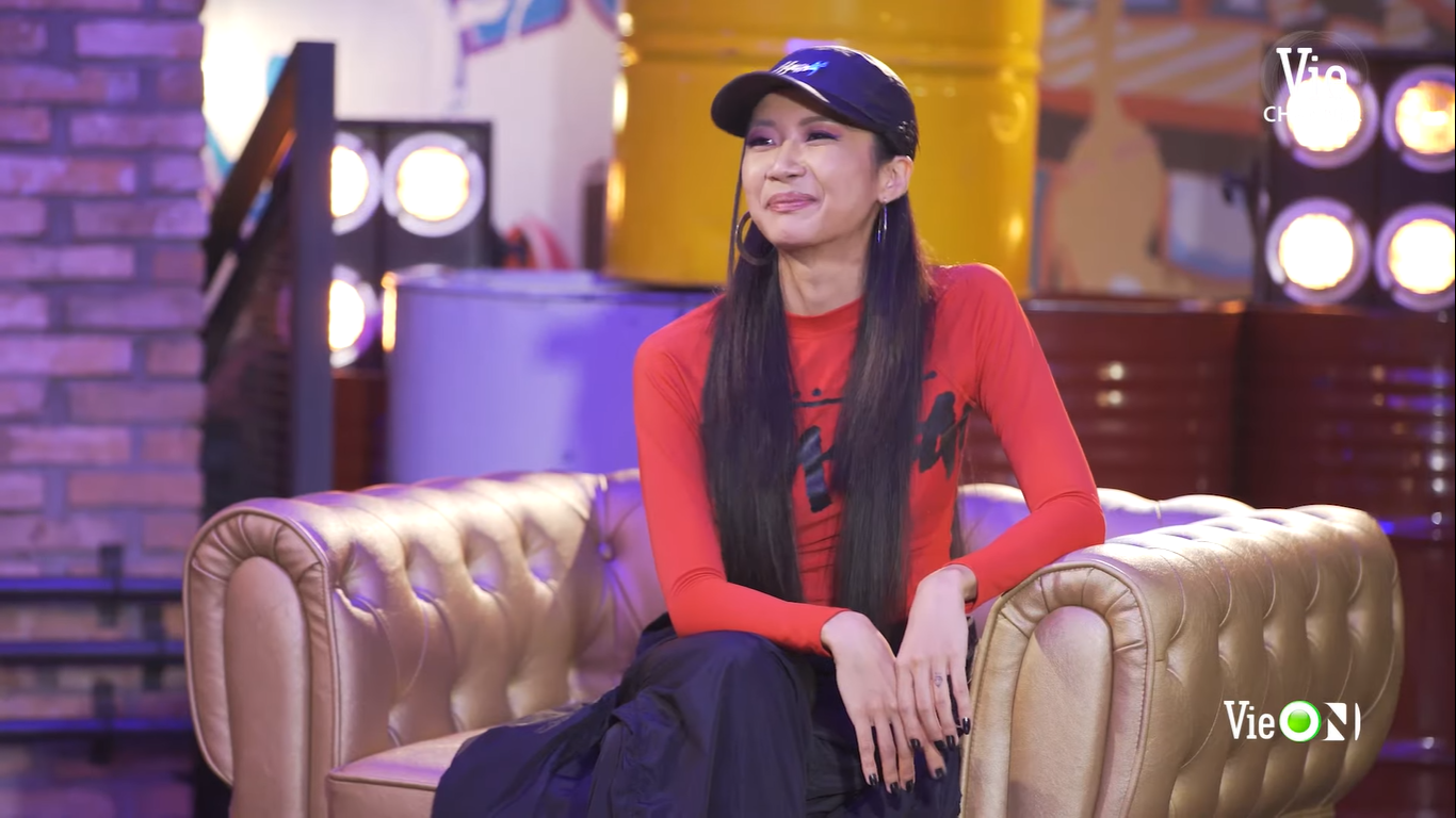 “Rap Việt“: Tage - Gừng đối đầu nghẹt thở, Suboi nói gì trước nghi vấn thiên vị Tlinh? ảnh 3