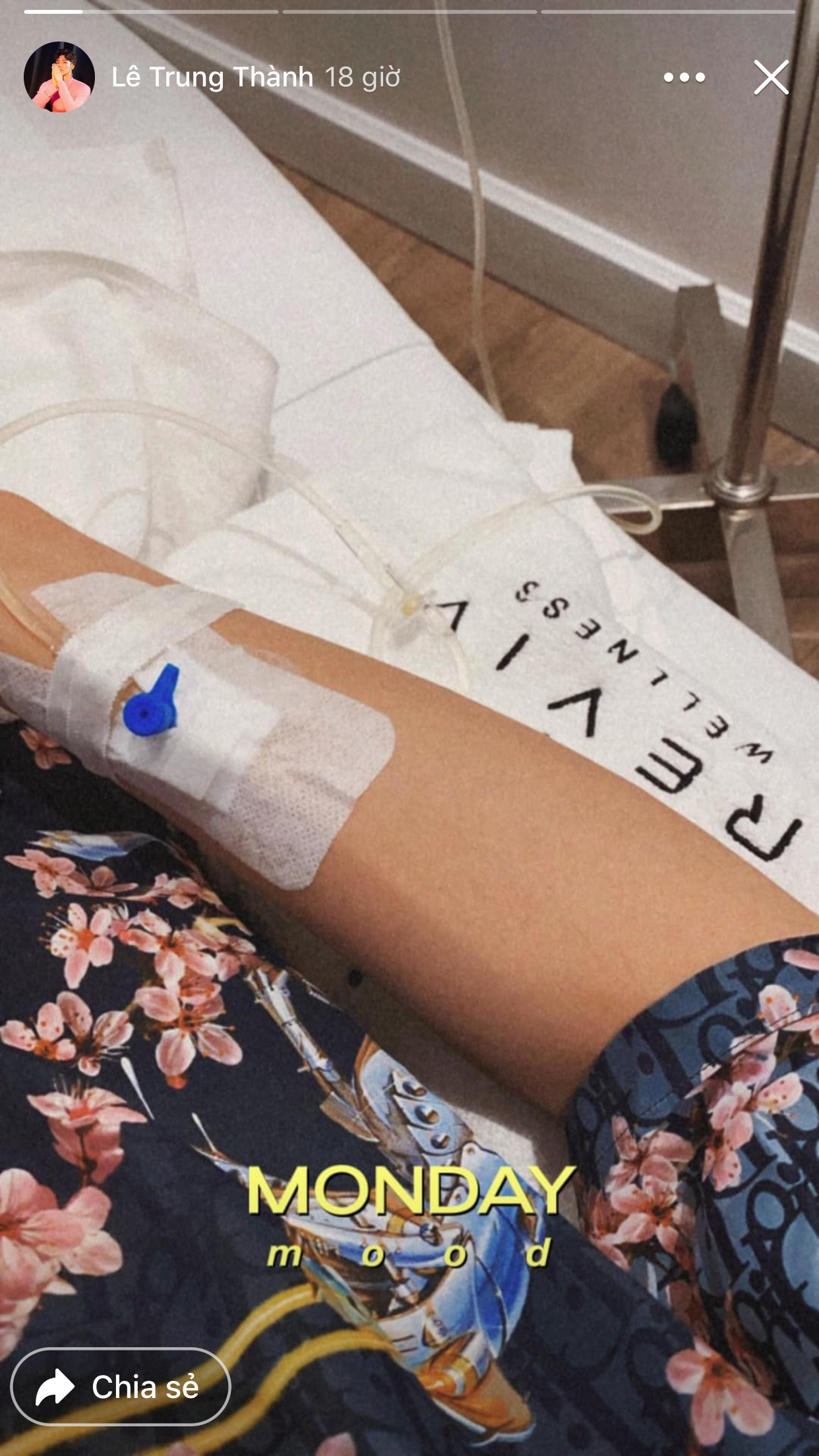 Erik bất ngờ chia sẻ ảnh nhập viện khiến người hâm mộ không khỏi lo lắng ảnh 1