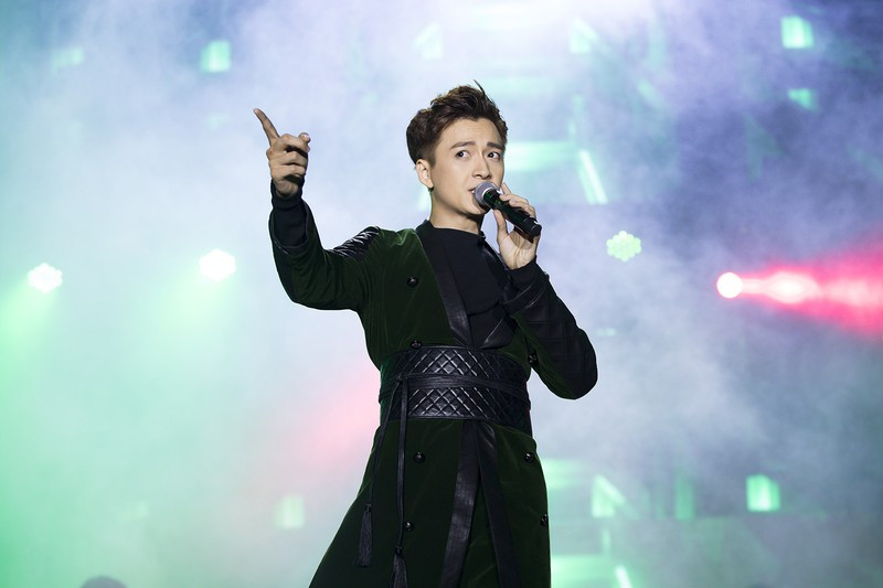 Sau 1 năm làm mưa làm gió, dàn cast “Running Man Việt Nam - Chạy Đi Chờ Chi” giờ ra sao? ảnh 6