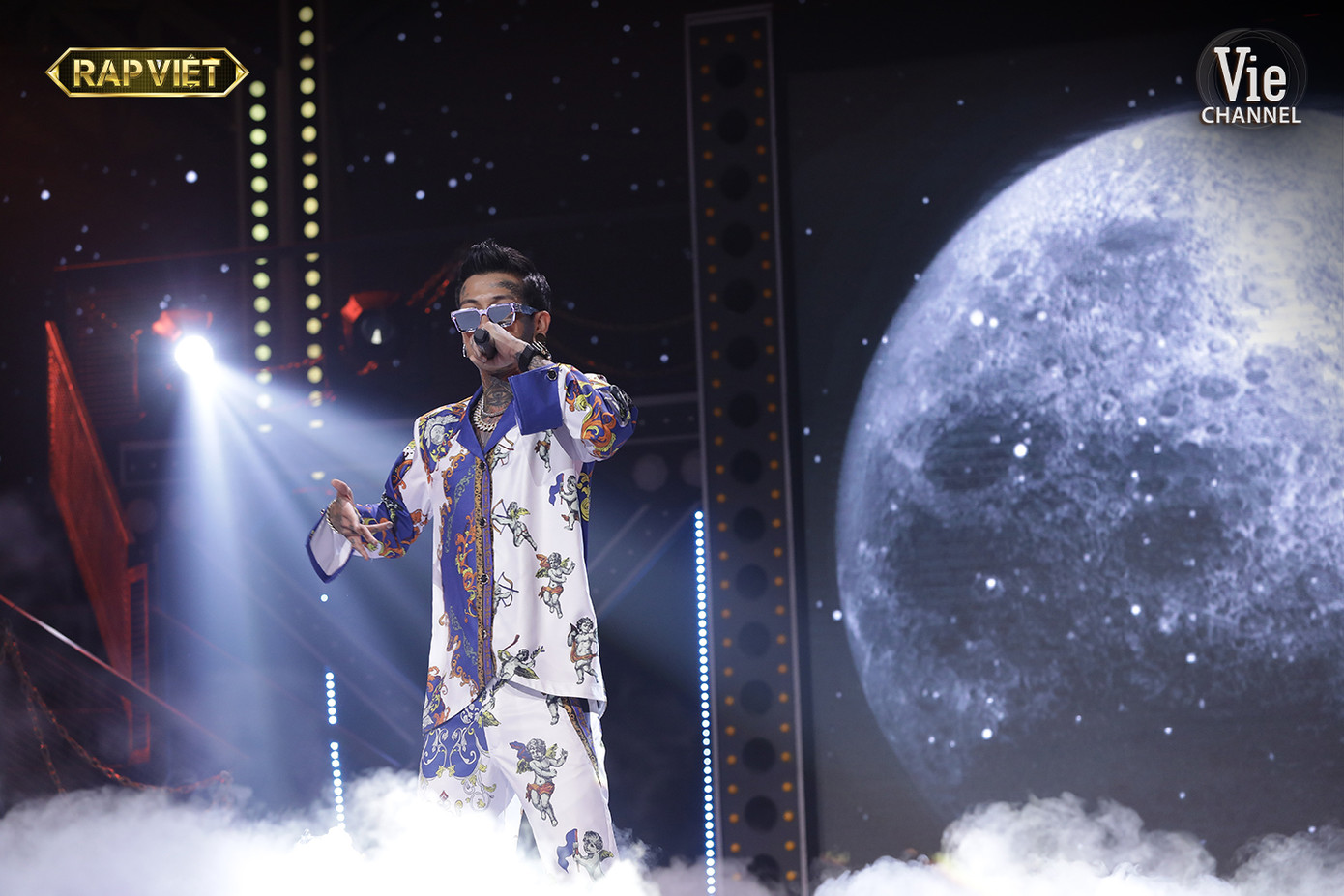 “Rap Việt“: Dế Choắt - Rapper xăm trổ và hành trình thay đổi bản thân đầy thuyết phục ảnh 6