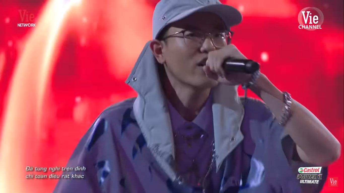 Rap Việt: Gừng - Rapper trẻ “cay nồng” khiến HLV Suboi “cay mắt” vì tiếc nuối ảnh 7