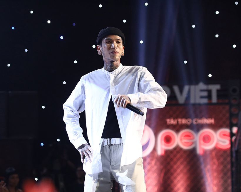 Rap Việt chỉ mới “nhá hàng” trailer vòng đối đầu, netizen đã kêu trời vì Wowy “quá ác“ ảnh 4