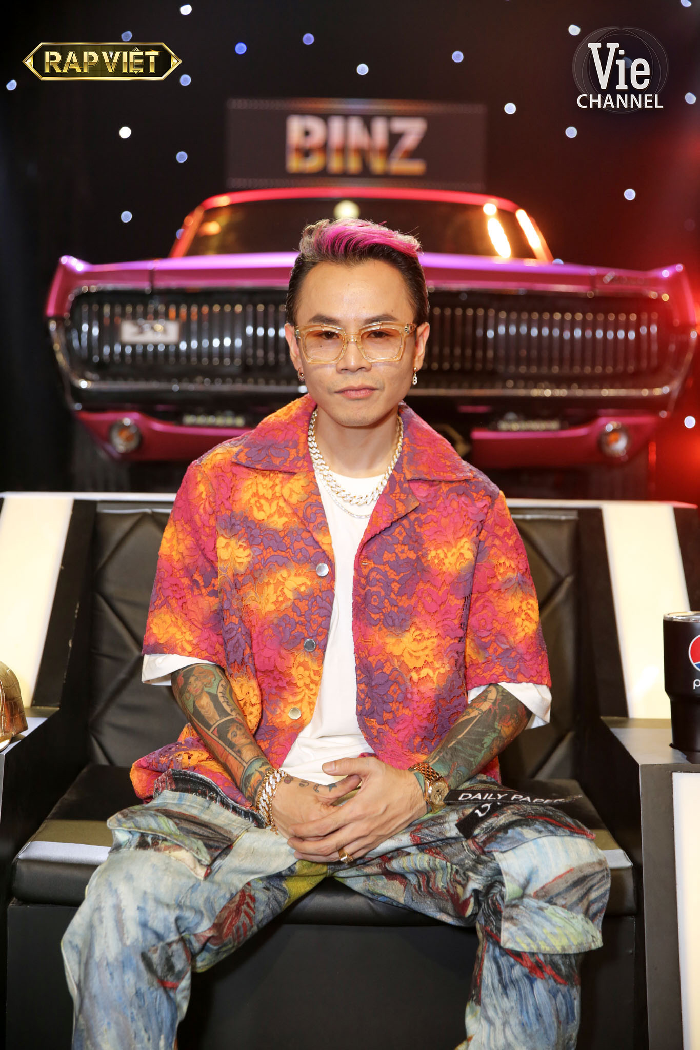 Rap Việt chỉ mới “nhá hàng” trailer vòng đối đầu, netizen đã kêu trời vì Wowy “quá ác“ ảnh 6