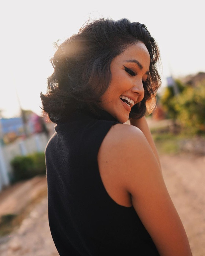 Hoa hậu H'Hen Niê và bạn trai “gương vỡ lại lành” sau hàng loạt tin đồn chia tay? ảnh 3