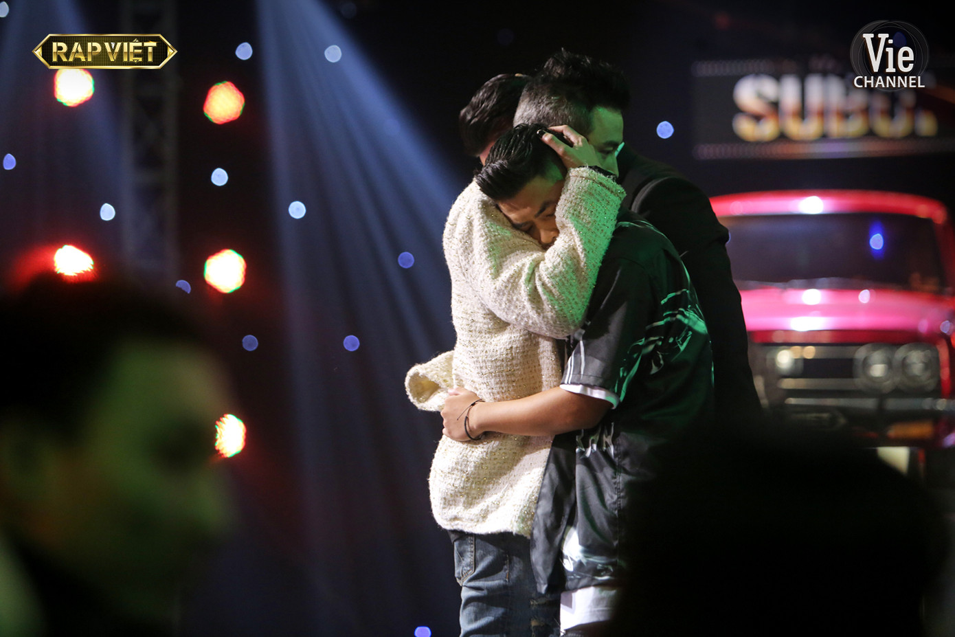“Rap Việt” bùng nổ trận chiến của các “át chủ bài”, đội Karik được tận 2 nón vàng giải cứu ảnh 11
