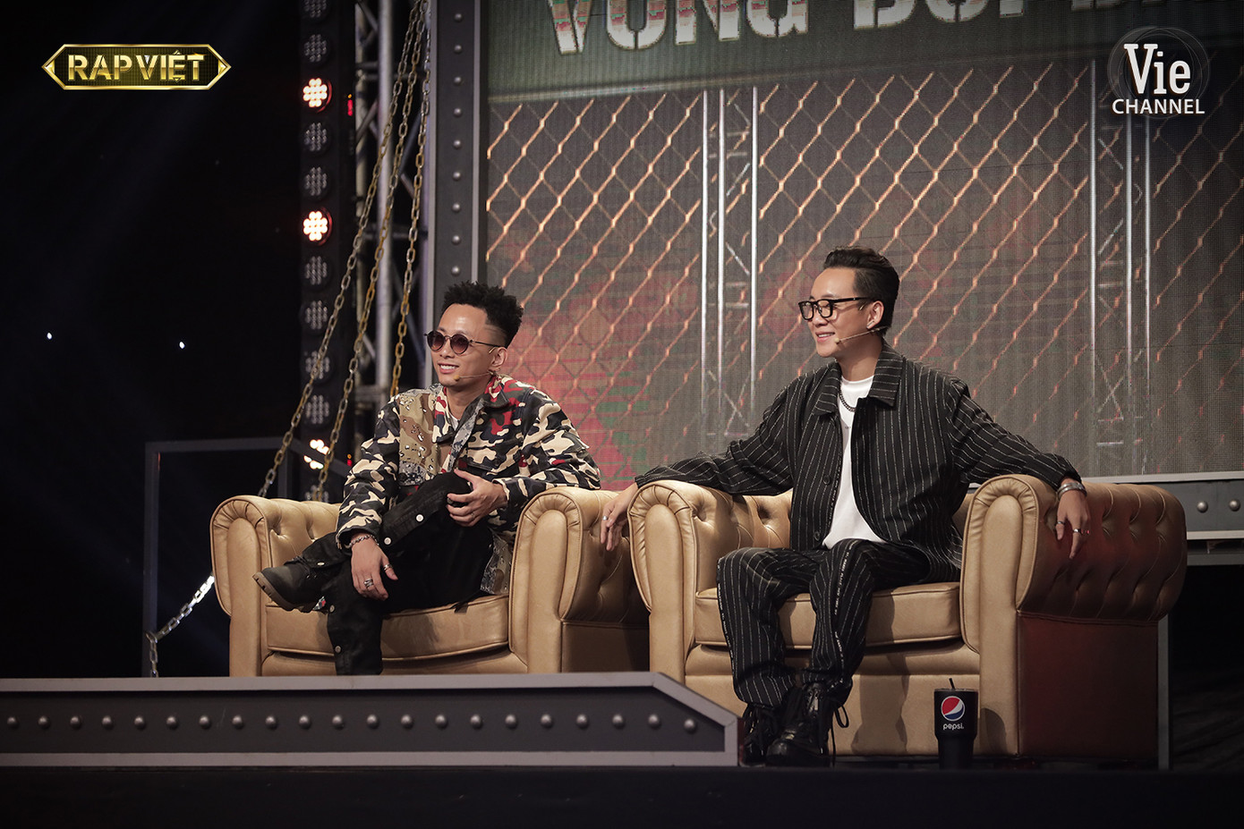 “Rap Việt” bùng nổ trận chiến của các “át chủ bài”, đội Karik được tận 2 nón vàng giải cứu ảnh 10