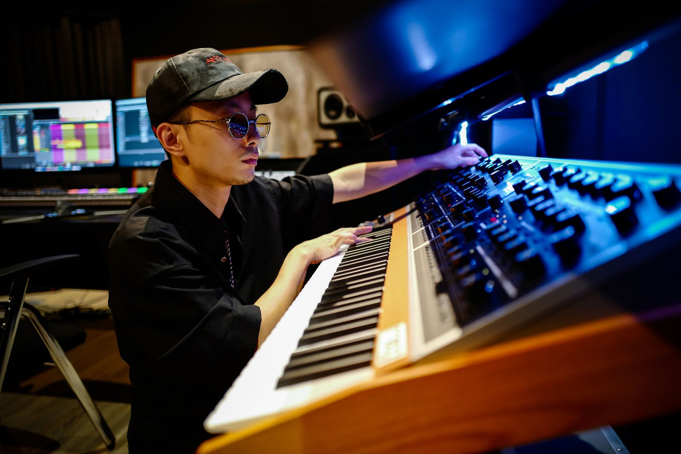 Bộ tứ “phù thủy âm nhạc” đứng sau thành công của hàng trăm tiết mục tại “Rap Việt“ ảnh 5