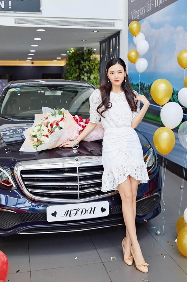Midu kể khổ vì sở hữu đến 2 ‘xế hộp’ tiền tỷ ảnh 3