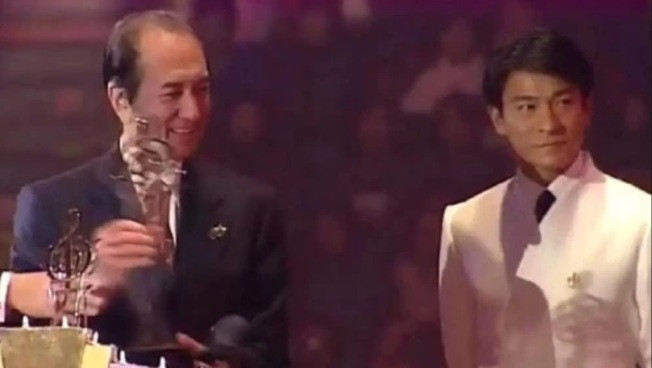 Lưu Đức Hoa và kỷ niệm đặc biệt với ‘vua sòng bài’ Macau vừa qua đời ảnh 2