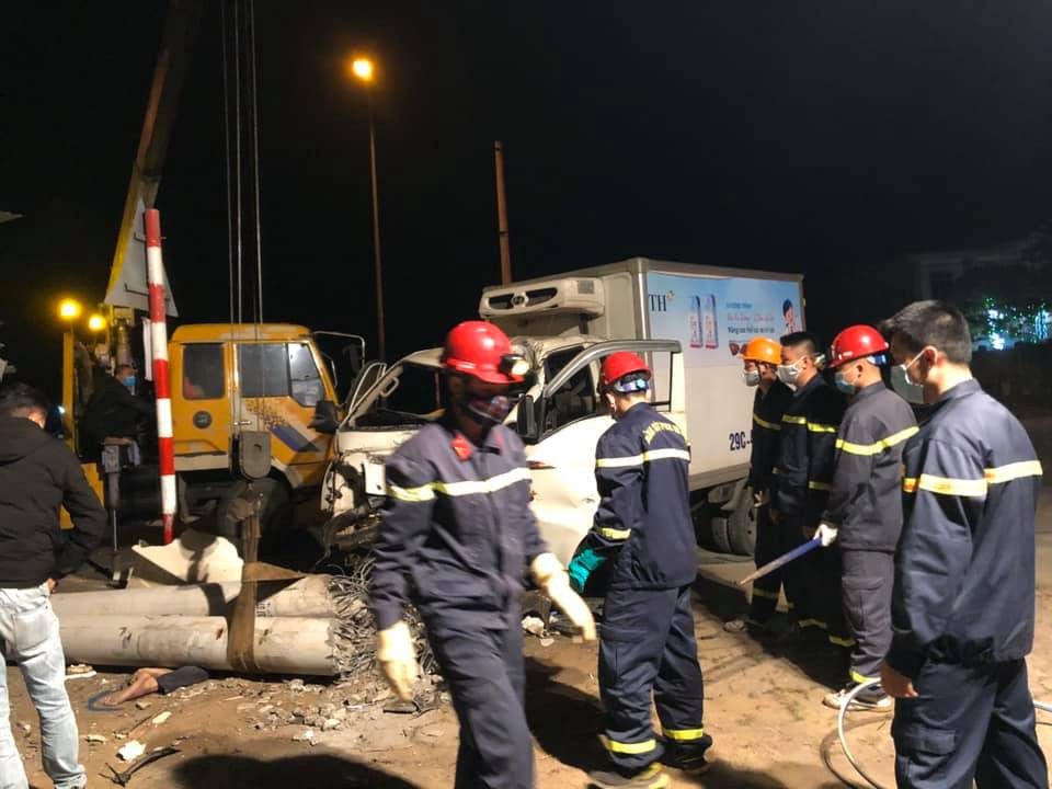 Tai nạn kinh hoàng trong đêm, ba người tử vong ảnh 1