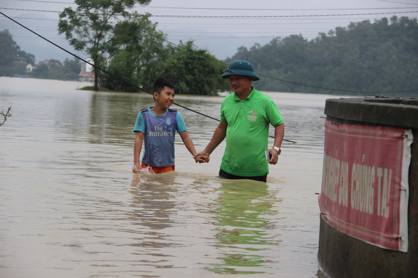 Nước sông Lam dâng cao, Nghệ An ngập lụt trên diện rộng ảnh 3