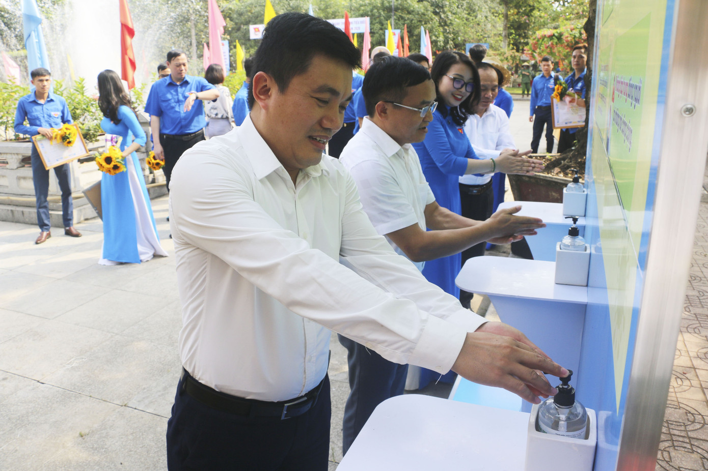 Tỉnh đoàn Nghệ An tuyên dương 26 thanh thiếu nhi tiêu biểu ảnh 7