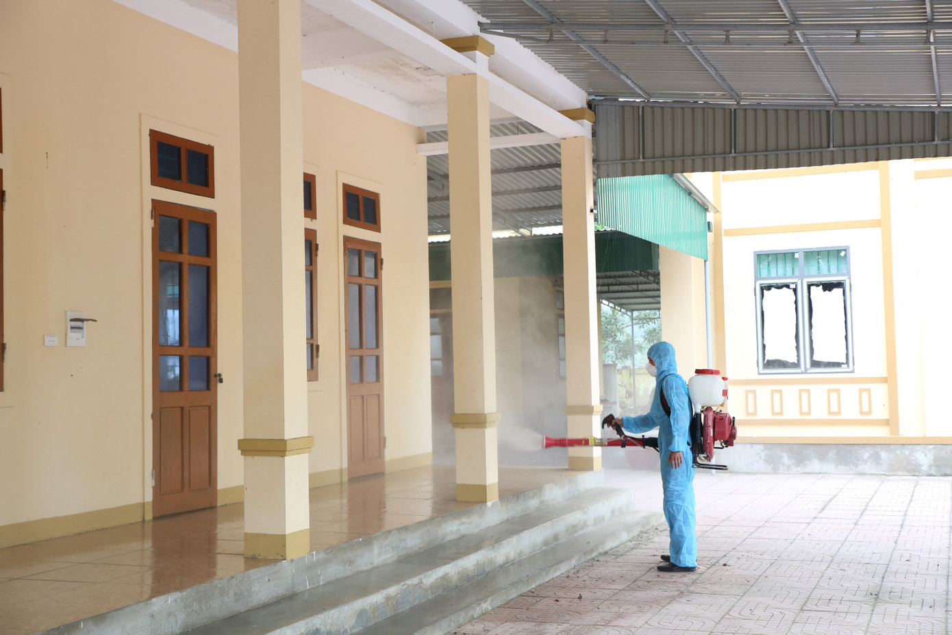 Sức khỏe nữ sinh rời khỏi nơi cách ly đi đám cưới ở Hà Tĩnh giờ ra sao? ảnh 1