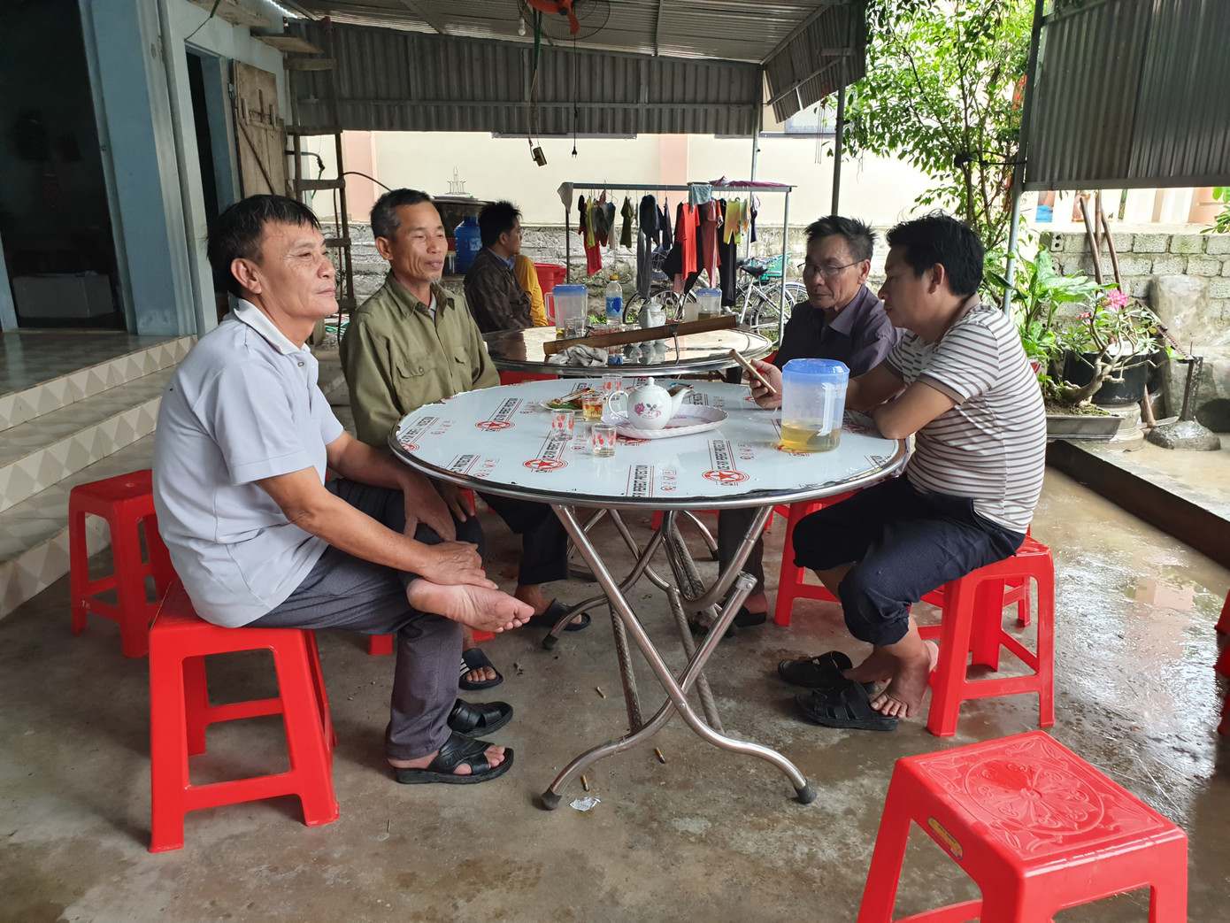 Nghệ An ban hành văn bản hỏa tốc xử lý thông tin 39 người chết ở Anh ảnh 2