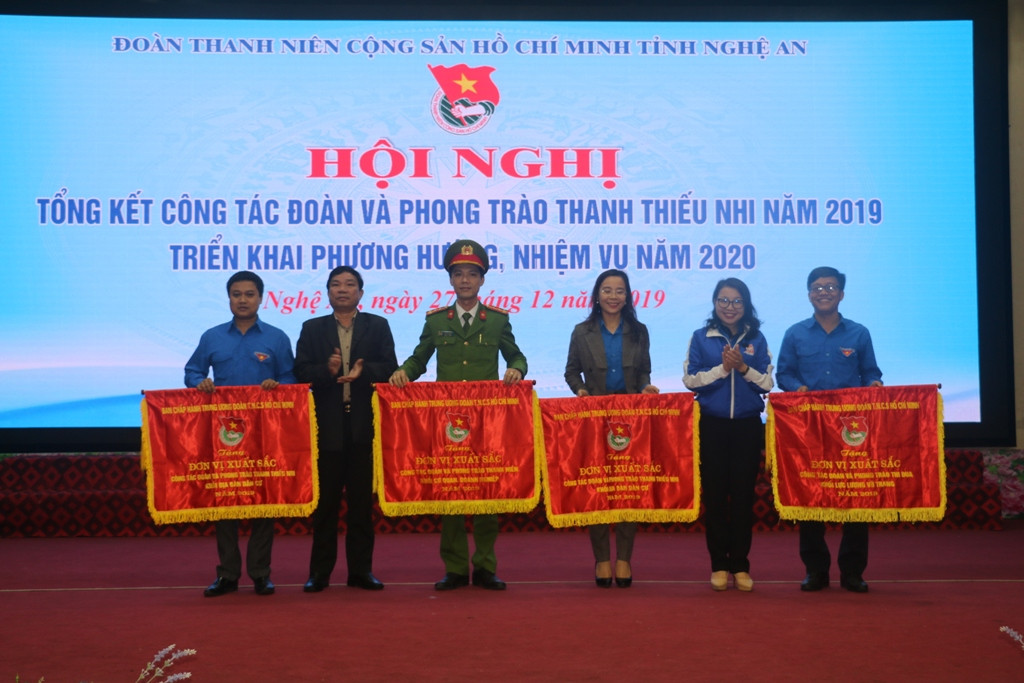 Tỉnh đoàn Nghệ An tổng kết năm 2019, phương hướng năm 2020 ảnh 2