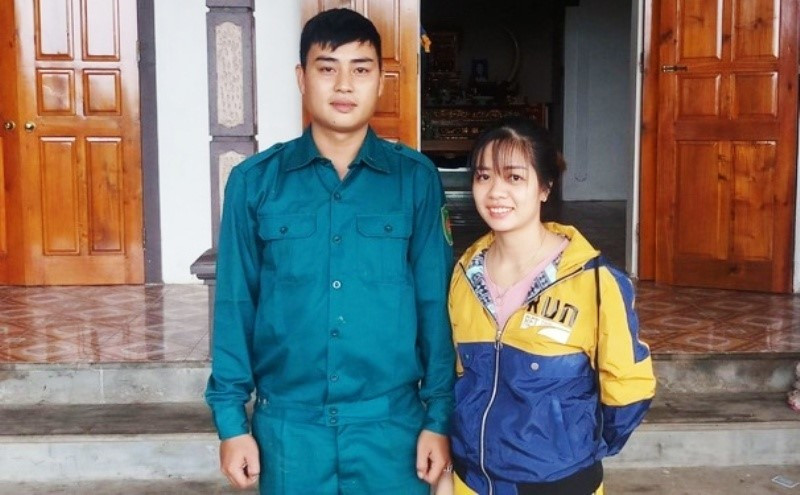 Tặng bằng khen cán bộ đoàn xã dũng cảm cứu người giữa lũ dữ ảnh 1