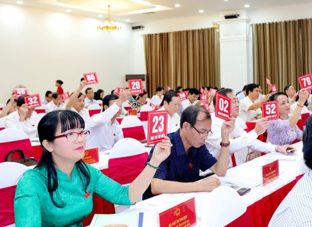 Bộ, ngành ​hoãn họp, dân làm việc trực tuyến ảnh 4