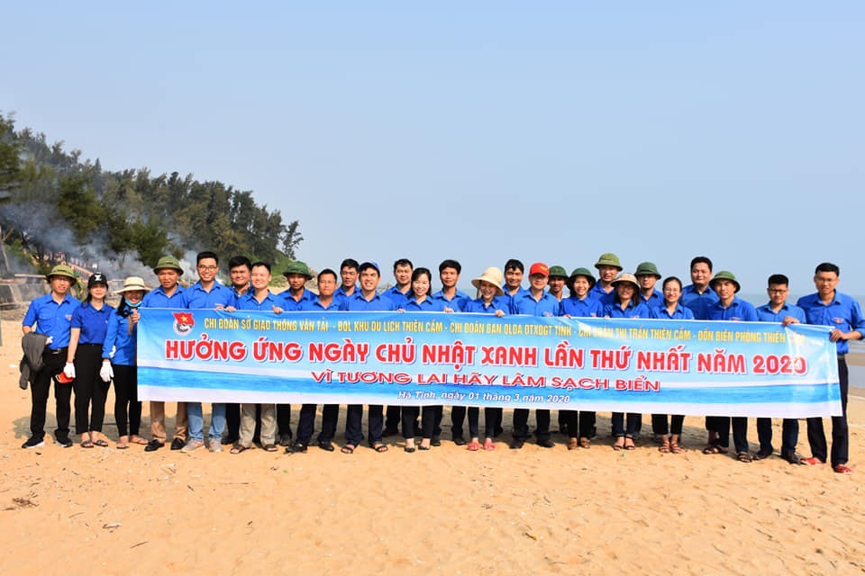 Hơn 150 đoàn viên thanh niên Hà Tĩnh ra quân làm sạch biển ảnh 5