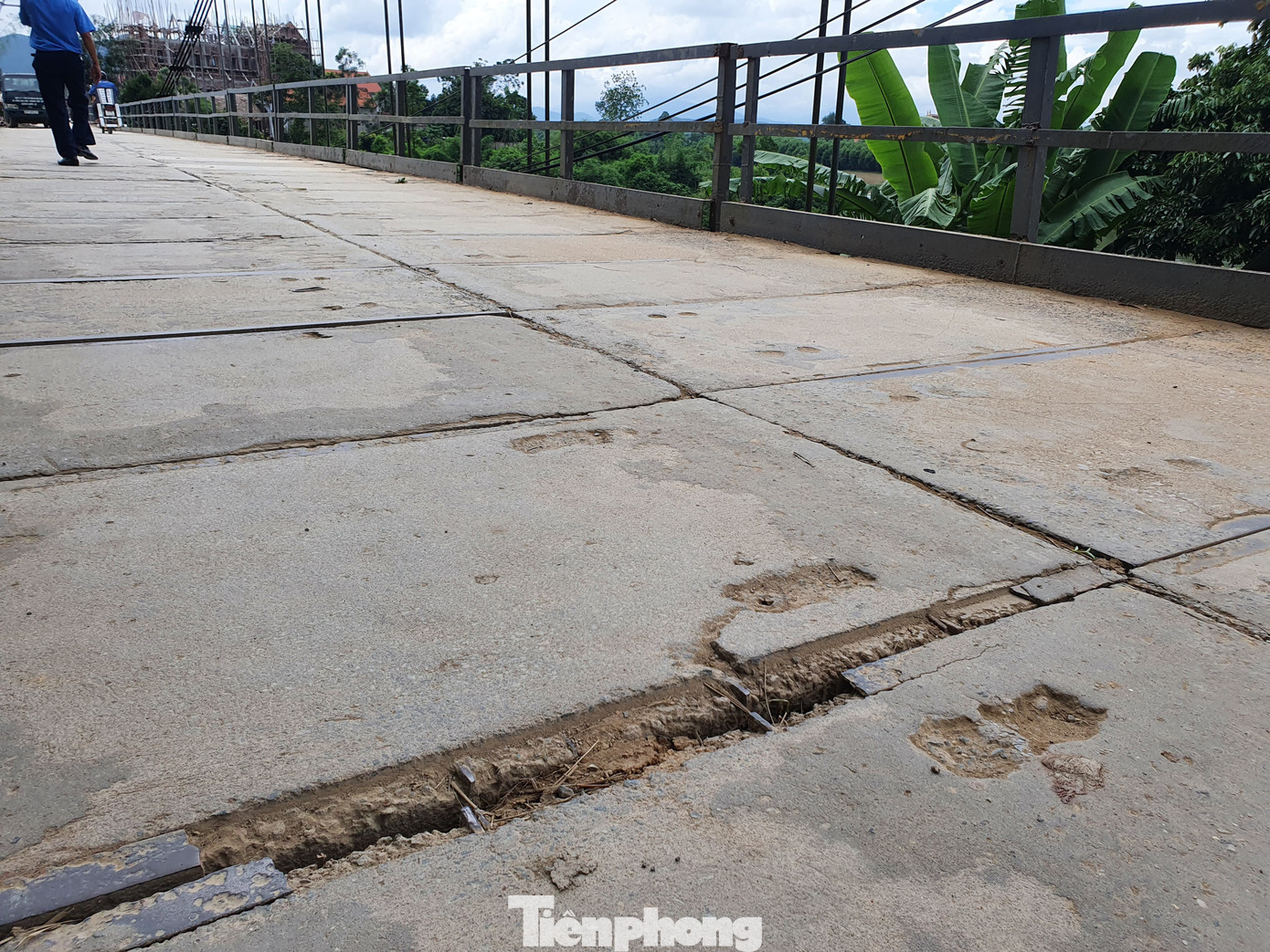 Tai nạn 5 người tử vong ở Nghệ An: Cầu treo xuống cấp nghiêm trọng ảnh 4