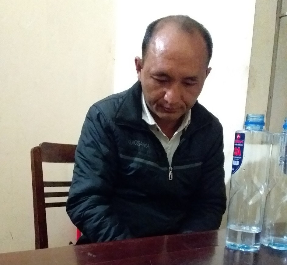 Trinh sát áp sát, quật ngã tội phạm ma tuý ngay giữa đường ảnh 1