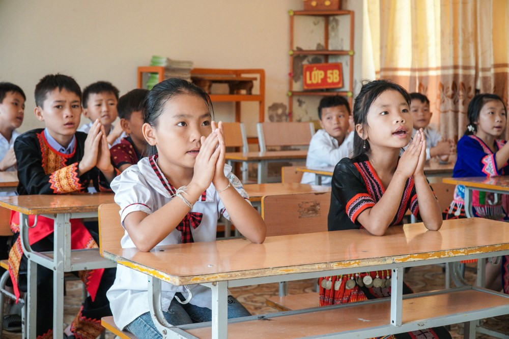 Nhiều trường ở Nghệ An cho học sinh nghỉ học phòng tránh bão số 7 ảnh 1